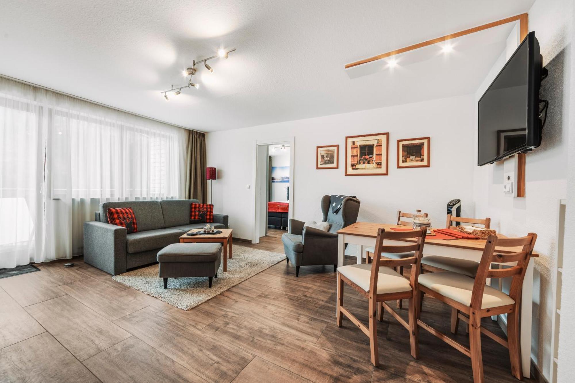 Herzblut Wohlfuehl Appartements 외치 외부 사진