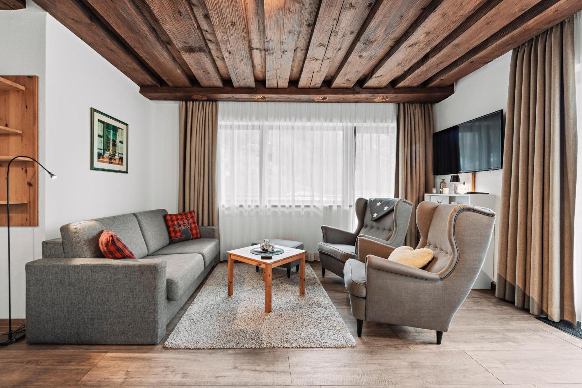 Herzblut Wohlfuehl Appartements 외치 외부 사진