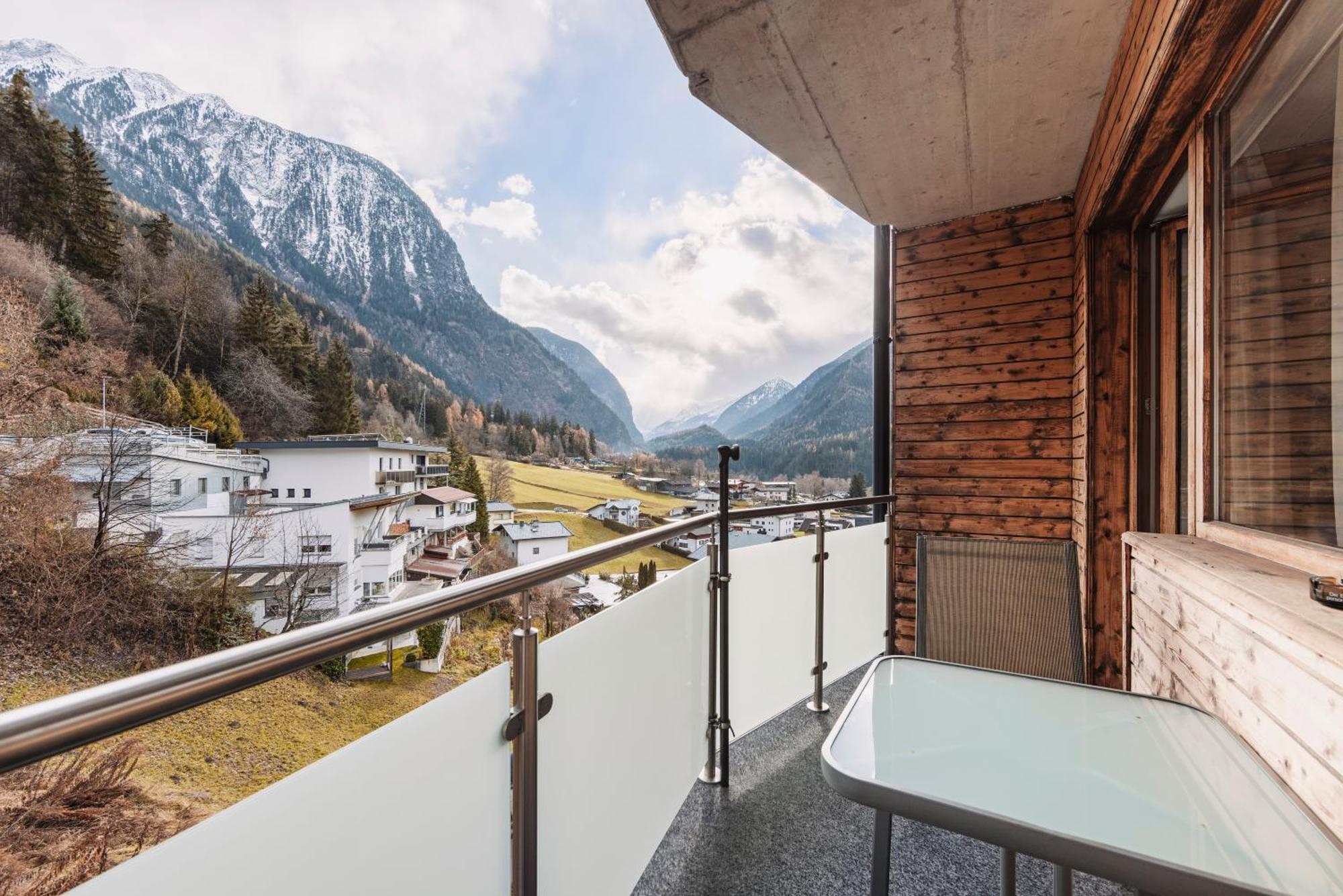 Herzblut Wohlfuehl Appartements 외치 외부 사진